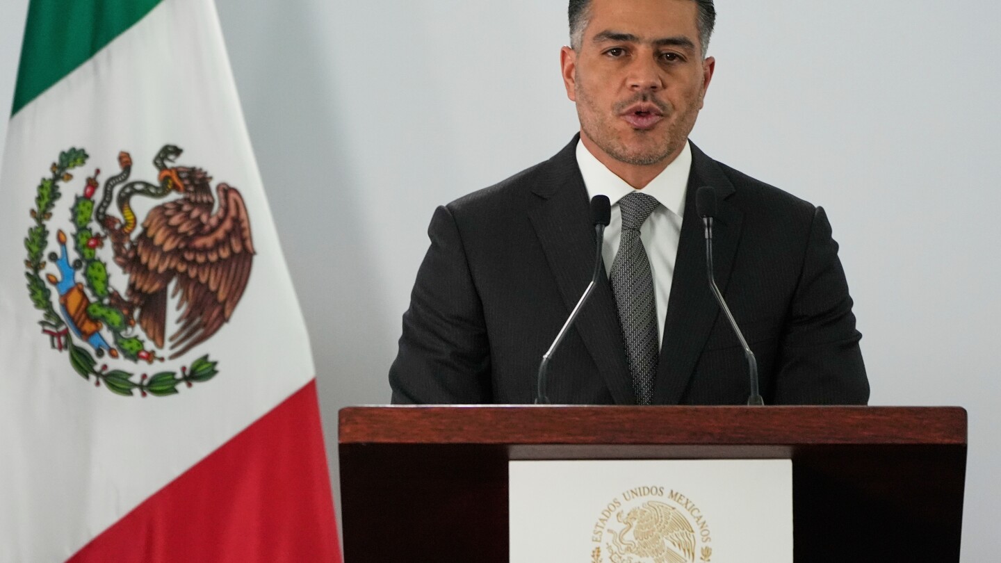 Mexico sends 37 cartel members to US in latest offer to Trump administration