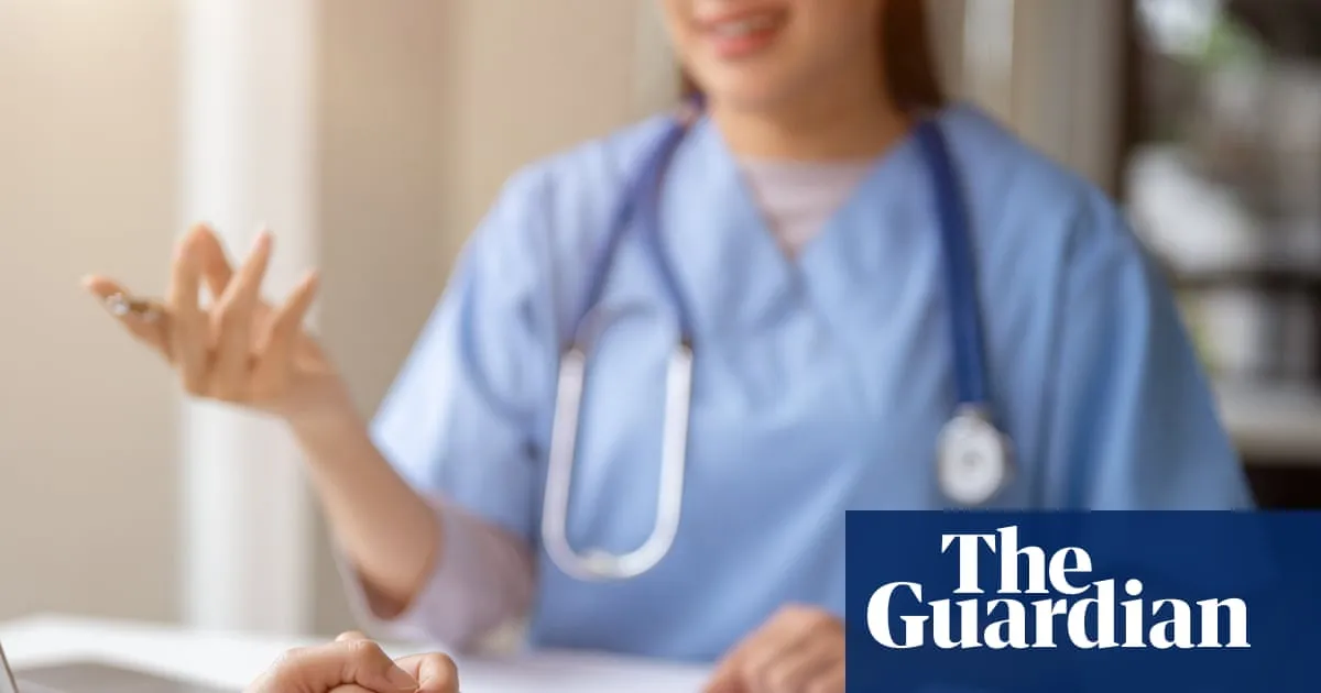 Australians with cancer are living longer but diagnosis rates on the rise for younger people, report reveals