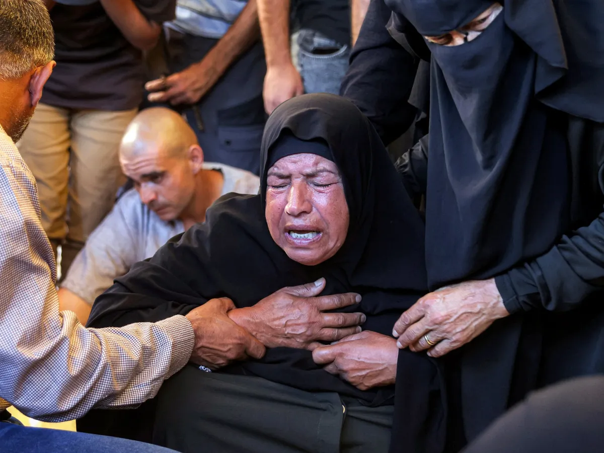 Israeli air strikes in Gaza kill eight, including two children