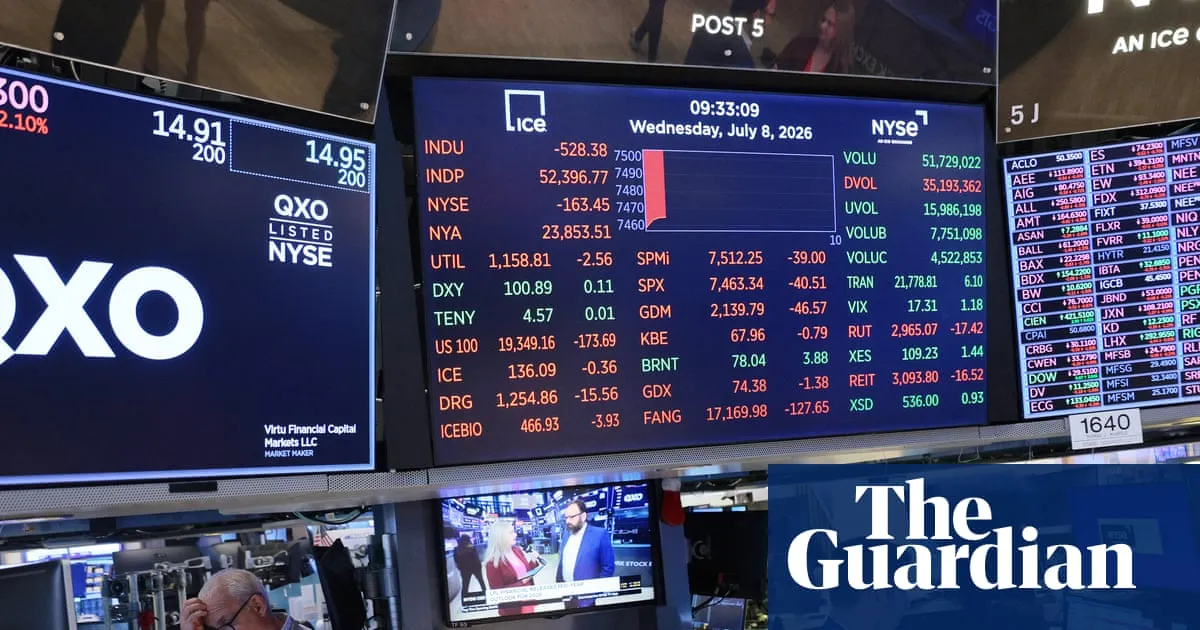US stock markets fall amid Iran strikes and potential higher interest rates
