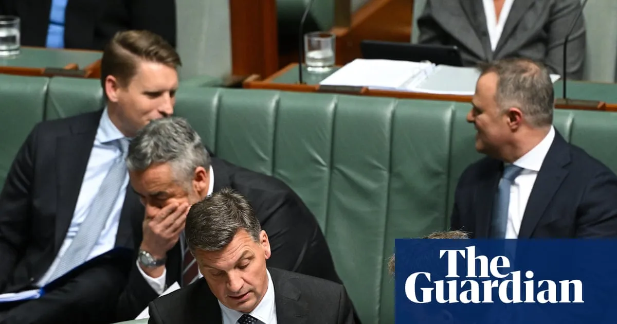 As the Telstra crisis unfolded, the Coalition fell victim to another communications failure