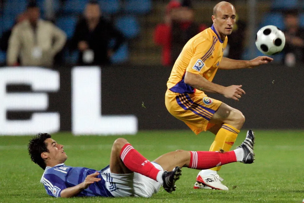 Former Romania soccer midfielder Gabriel Muresan drowns in lake. He was 44