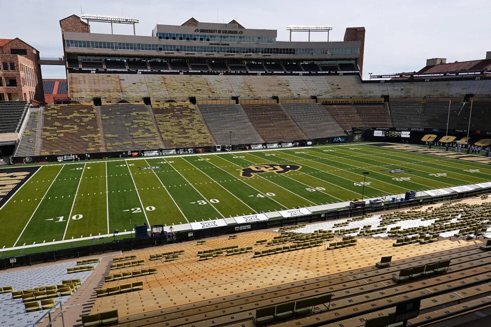 Yahoo Sports launches college fantasy football leagues featuring Power Four players and Notre Dame