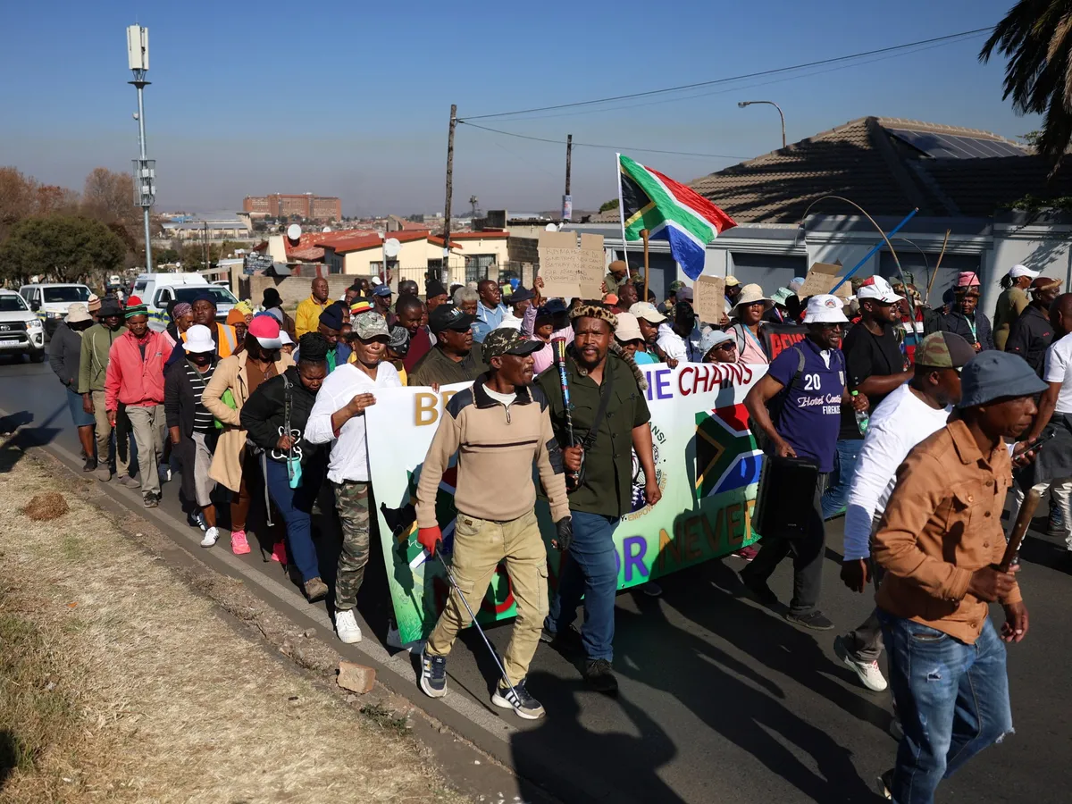 South African protesters intimidate migrants as aid group issues warning