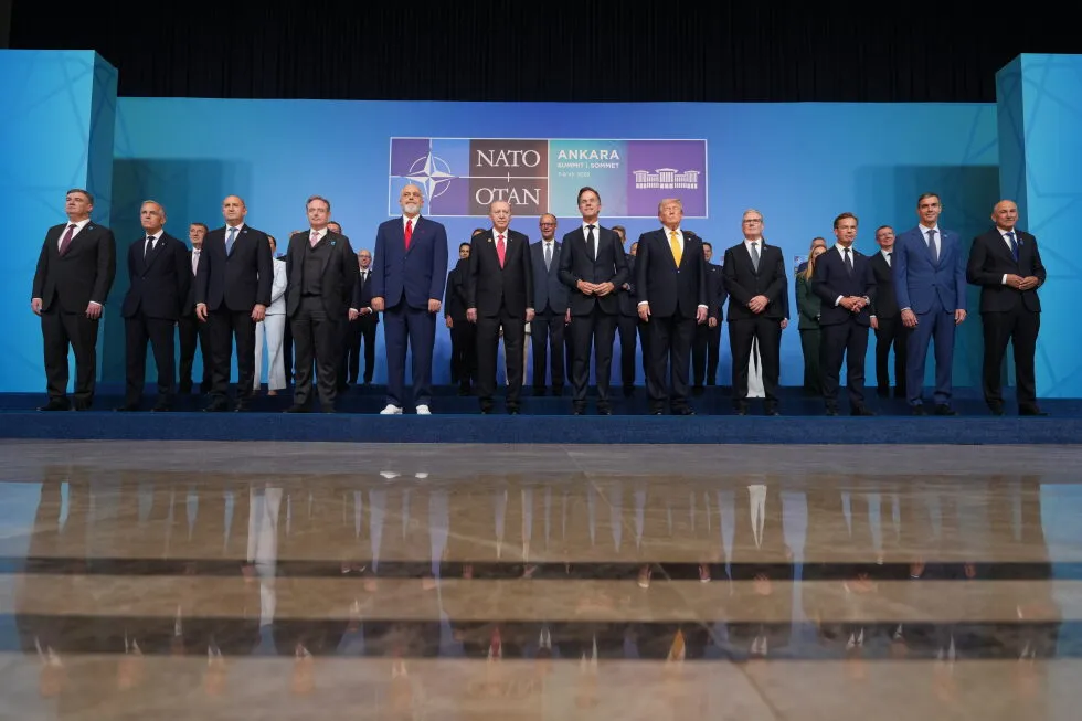 NATO leaders came to Turkey to discuss security. Erdogan gave them each an engraved revolver