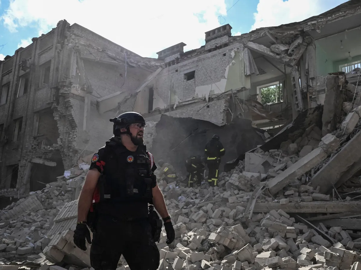 Russian attacks kill four as Ukraine continues to target oil infrastructure