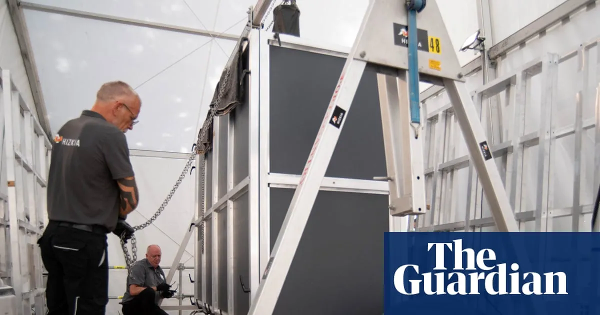 Test runs and a shock-absorbing cage: how Bayeux tapestry was moved to UK