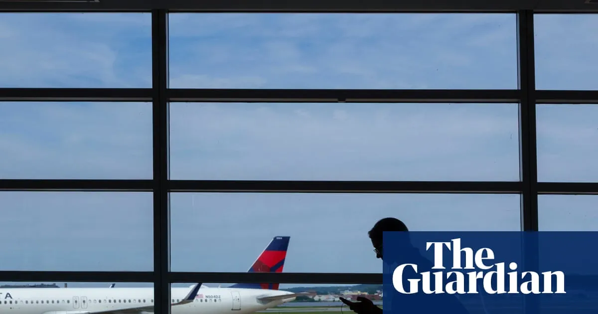 Delta says higher airfares expected to last despite drop in oil prices