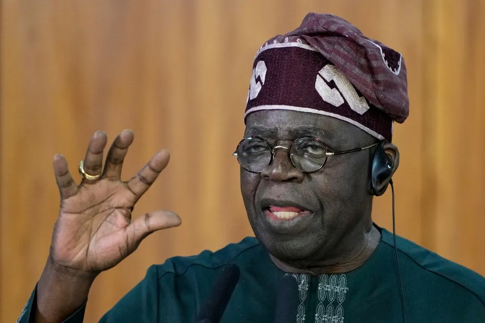 Students abducted in May by Muslim militants in Nigeria are rescued, government says
