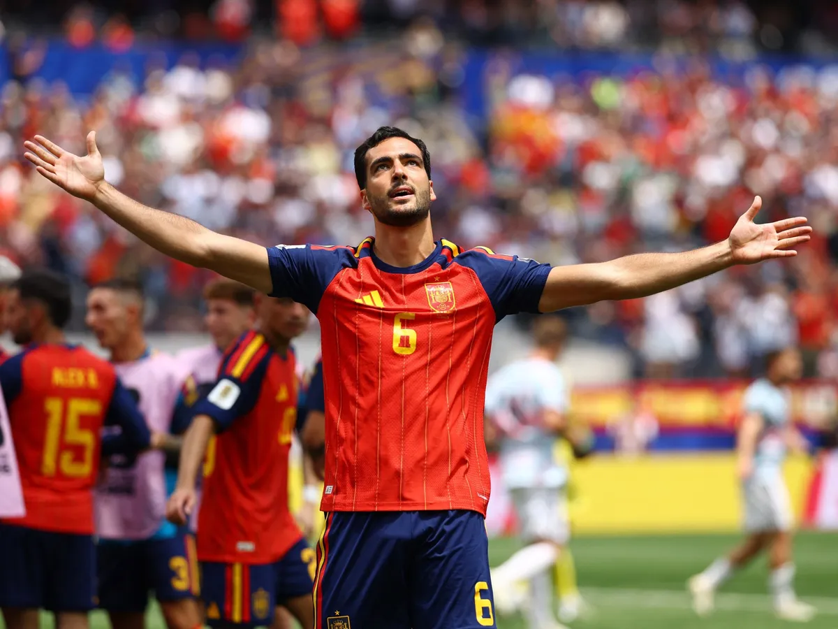 Spain leave it late to book semifinal date with France
