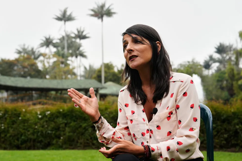 Outgoing Colombia minister warns climate gains could be at risk under new government