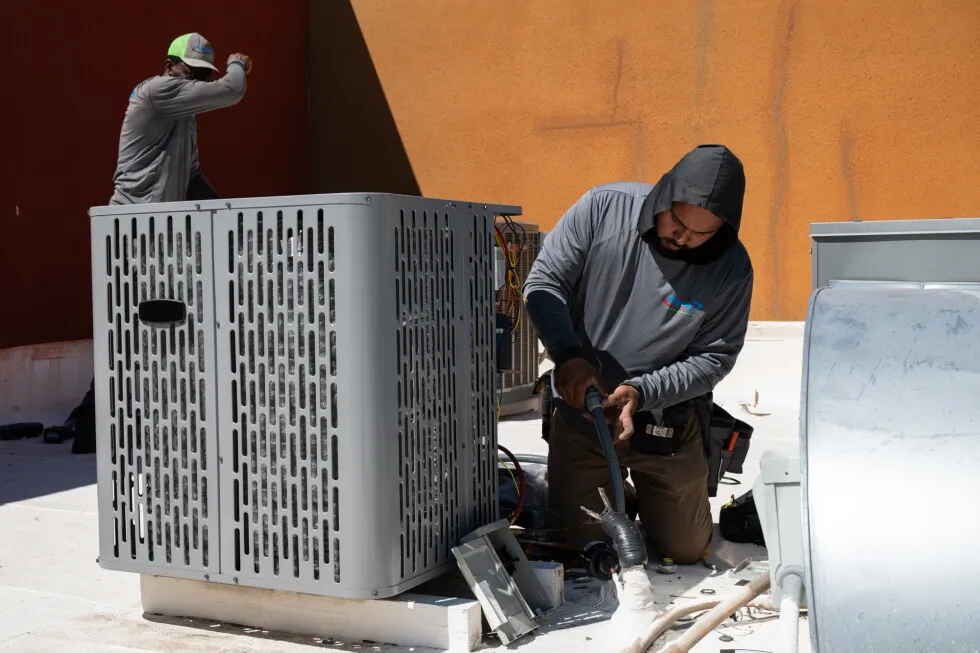 This air conditioning strategy is the sweet spot for saving energy and money, experts say