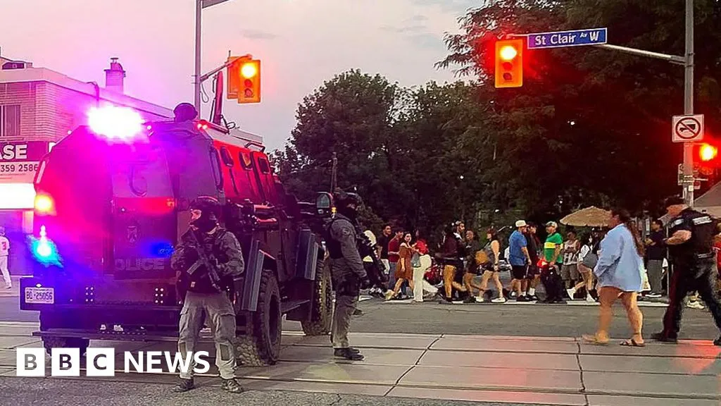 At least two killed in Toronto street festival shooting