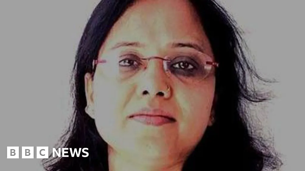 Muslim judge in India faces death threats after convicting 'cow vigilantes'