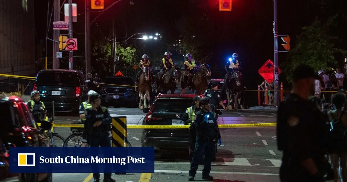 2 dead in shooting at Toronto music festival, police searching for suspects
