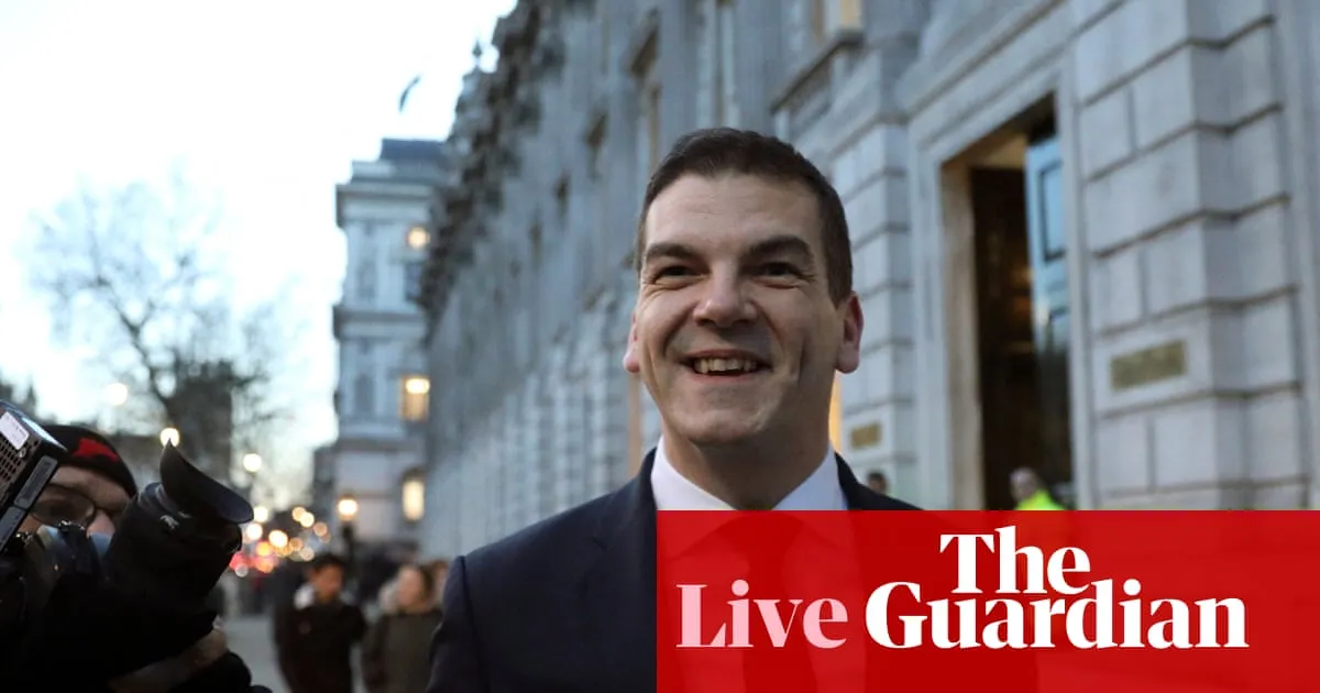 Minister suggests Shabana Mahmood will use visa threats to deport Rochdale grooming gang leader to Pakistan – UK politics live