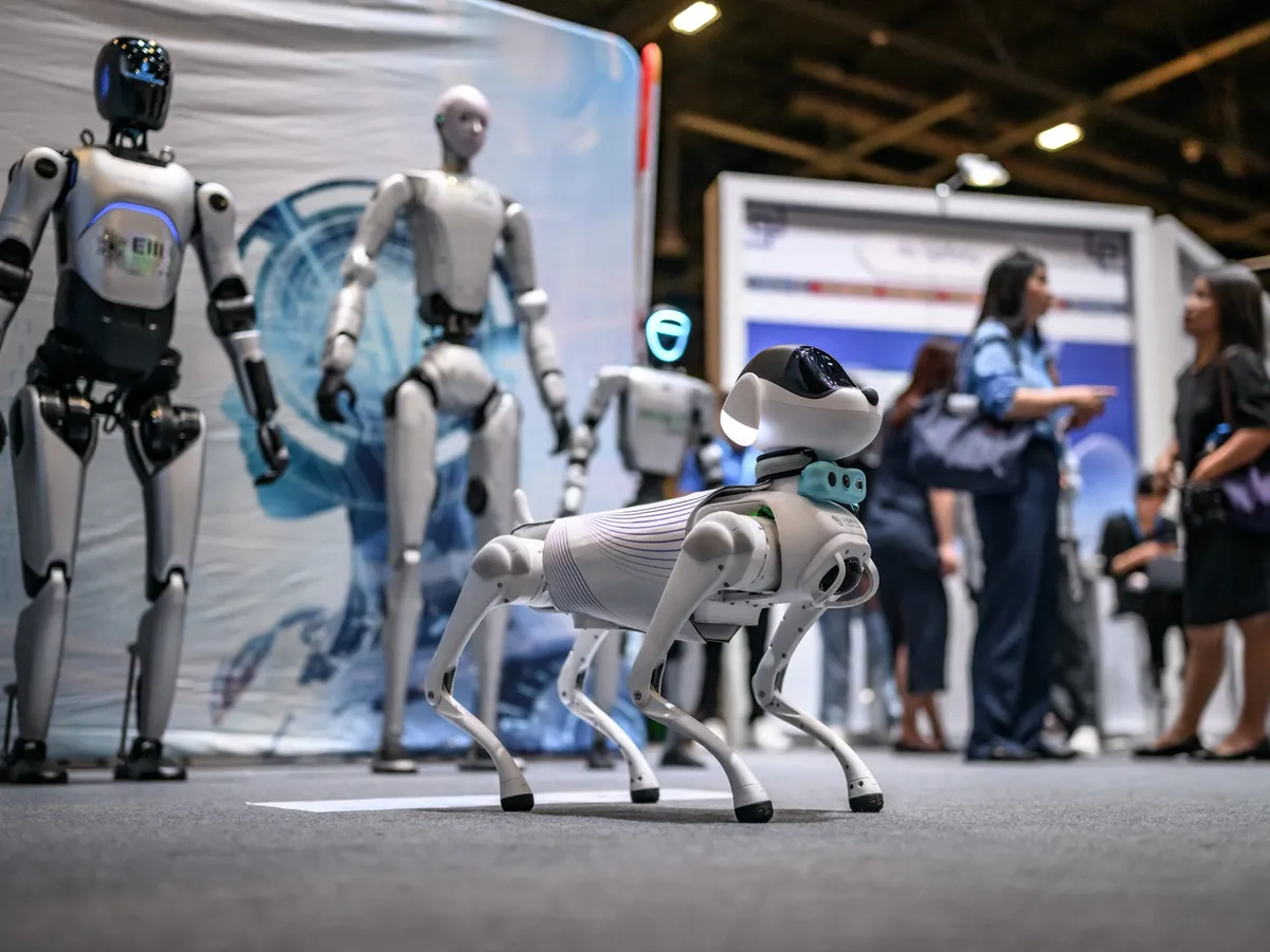 Hundreds of experts warn the world must prepare now for AI’s impact