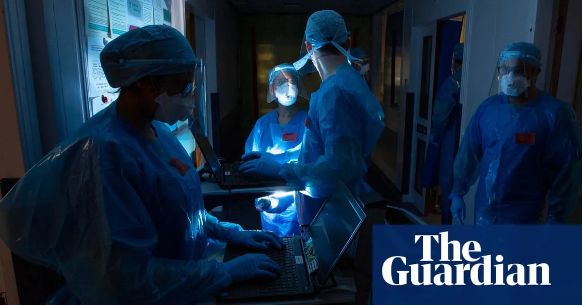 Johnson government wasted £10bn on PPE, Covid inquiry finds