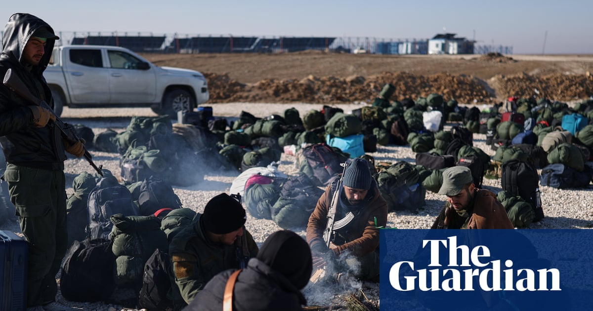 Syrian army reportedly enters detention camp holding relatives of IS suspects