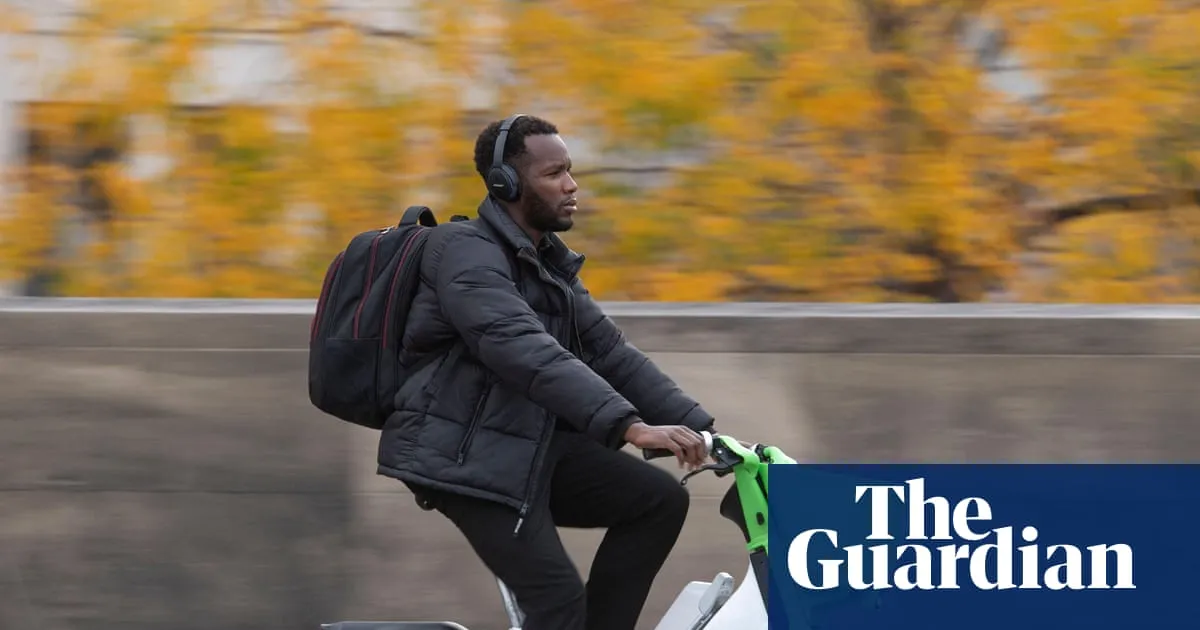 Melbourne council votes to scrap Lime ebikes for failing to meet ‘bare minimum standards’