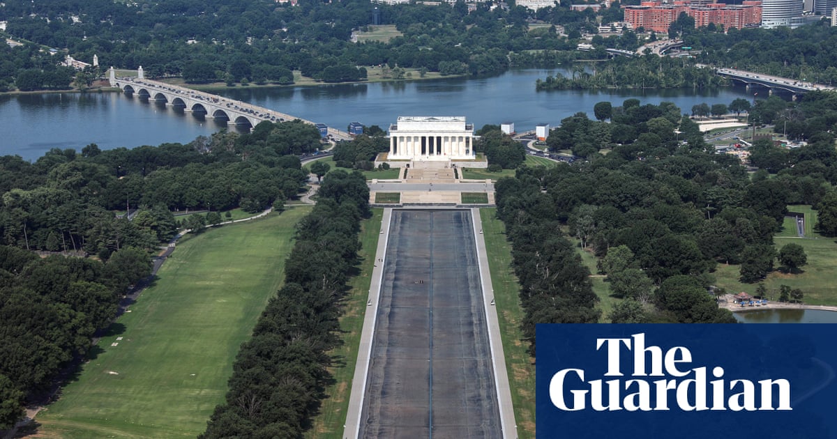 Drained reflecting pool reveals Trump’s ‘American flag blue’ liner is now closer to gray