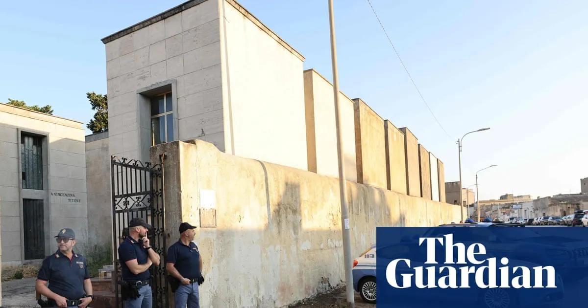 Mafia law gives Italian families right to break free from life of crime