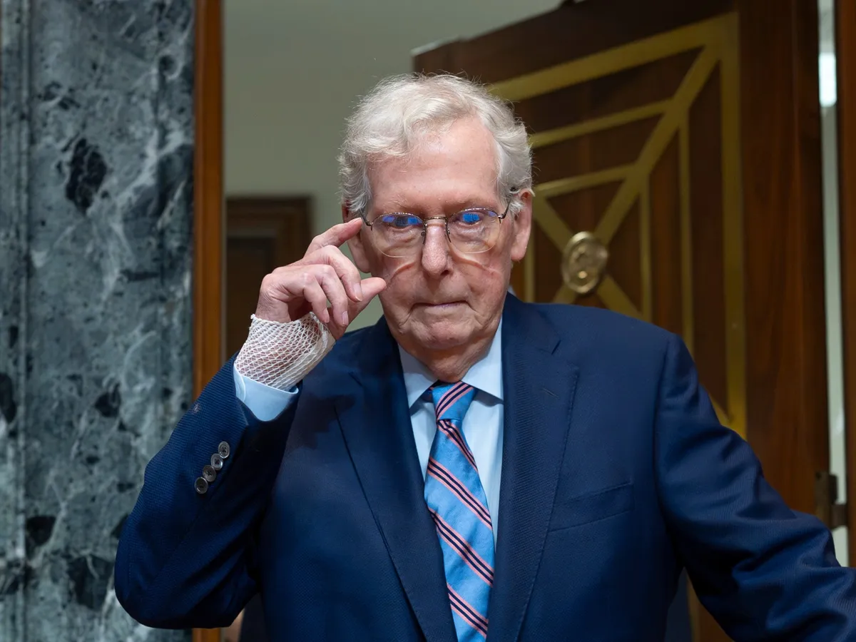 What happens if Mitch McConnell is unable to finish his US Senate term?