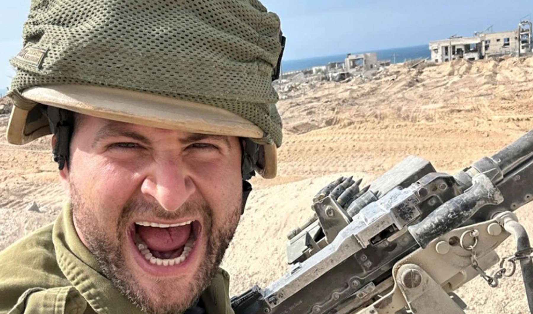 Canada detains Israeli ex-soldier and comedian over Gaza complaint
