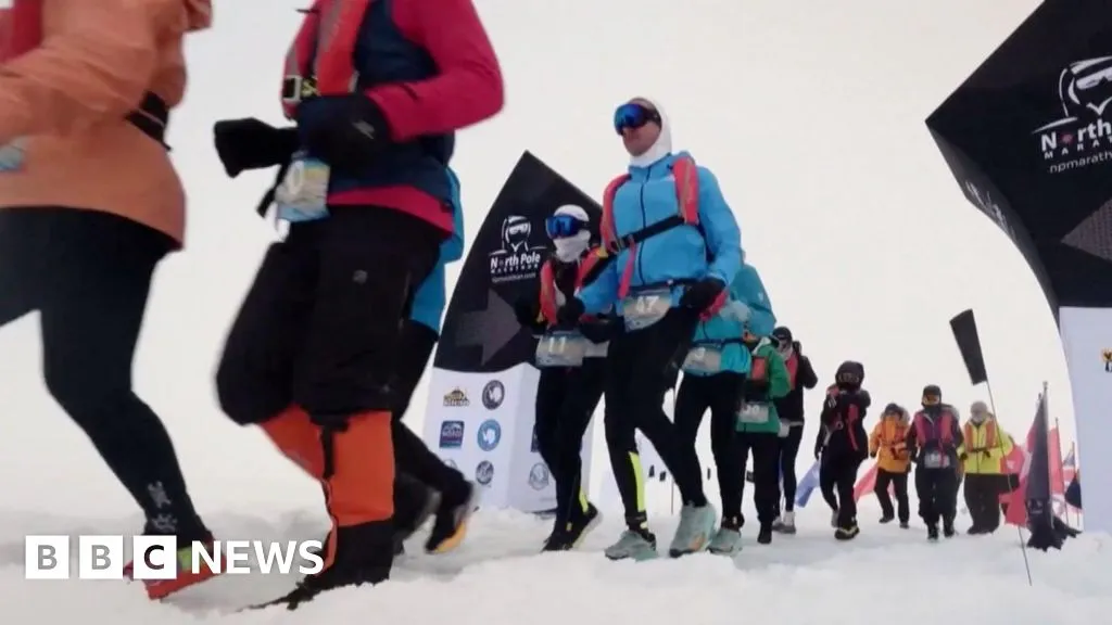 Marathon runners compete on drifting sea ice at North Pole