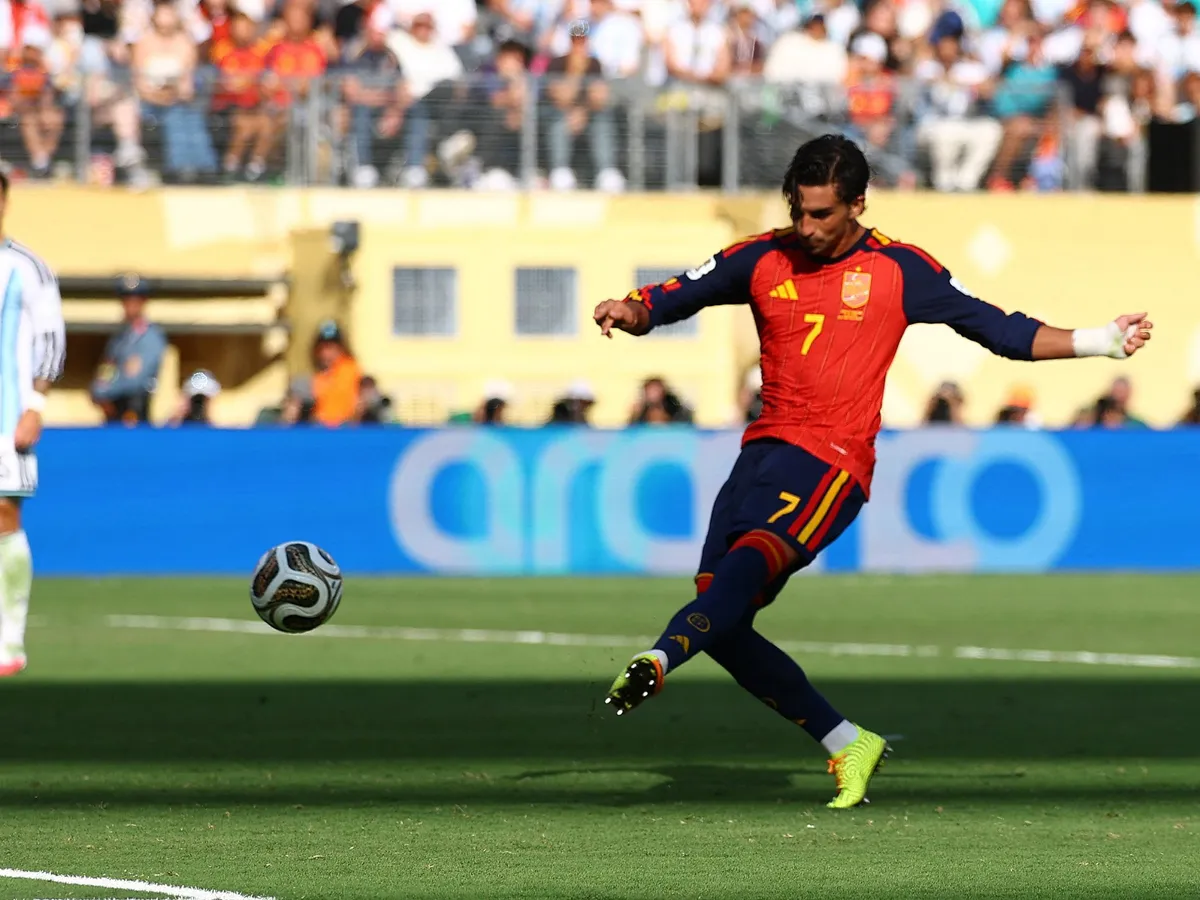Spain battle past 10-man Argentina 1-0 in extra time to win 2026 World Cup