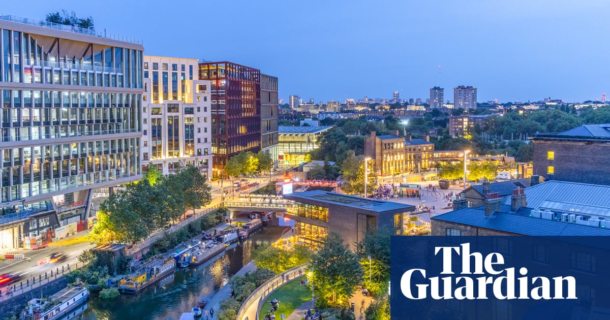 Green spaces should be the norm for all new housing developments in England, guidelines say