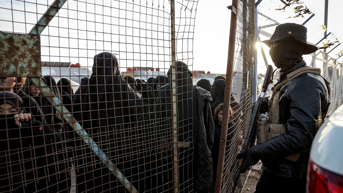 US begins transferring ISIS detainees from Syria to Iraq amid security transition