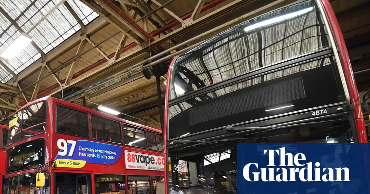 ‘My shirt was wringing’: National Express bus drivers speak out on 40C conditions