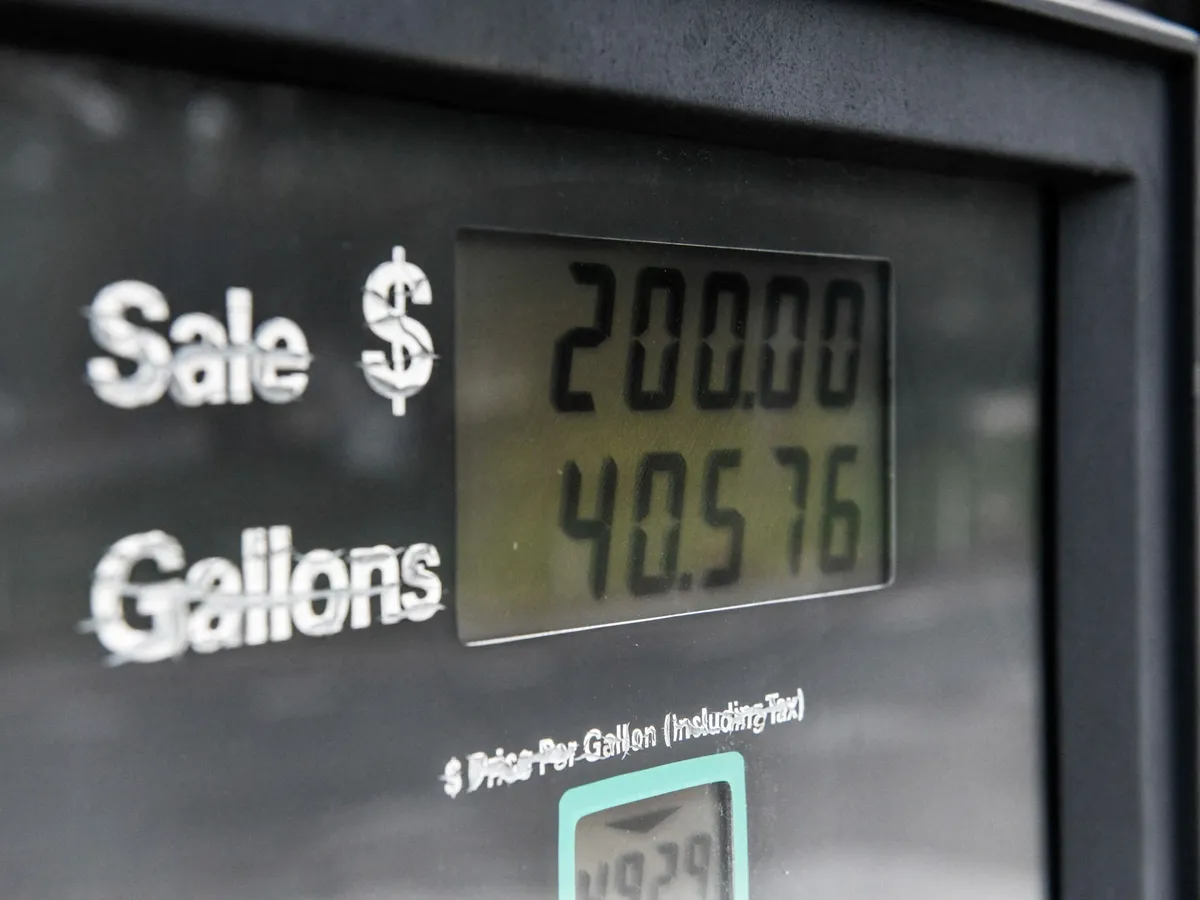 Petrol prices climb as US–Iran tensions disrupt markets