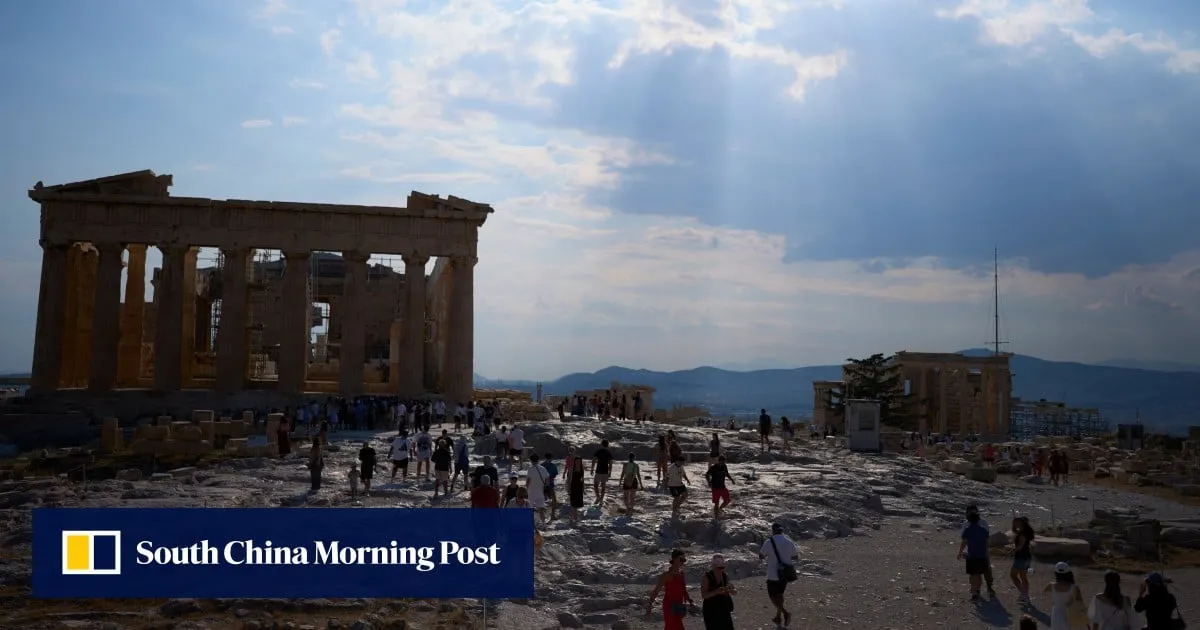 Man stabs tourists near Greece’s Acropolis