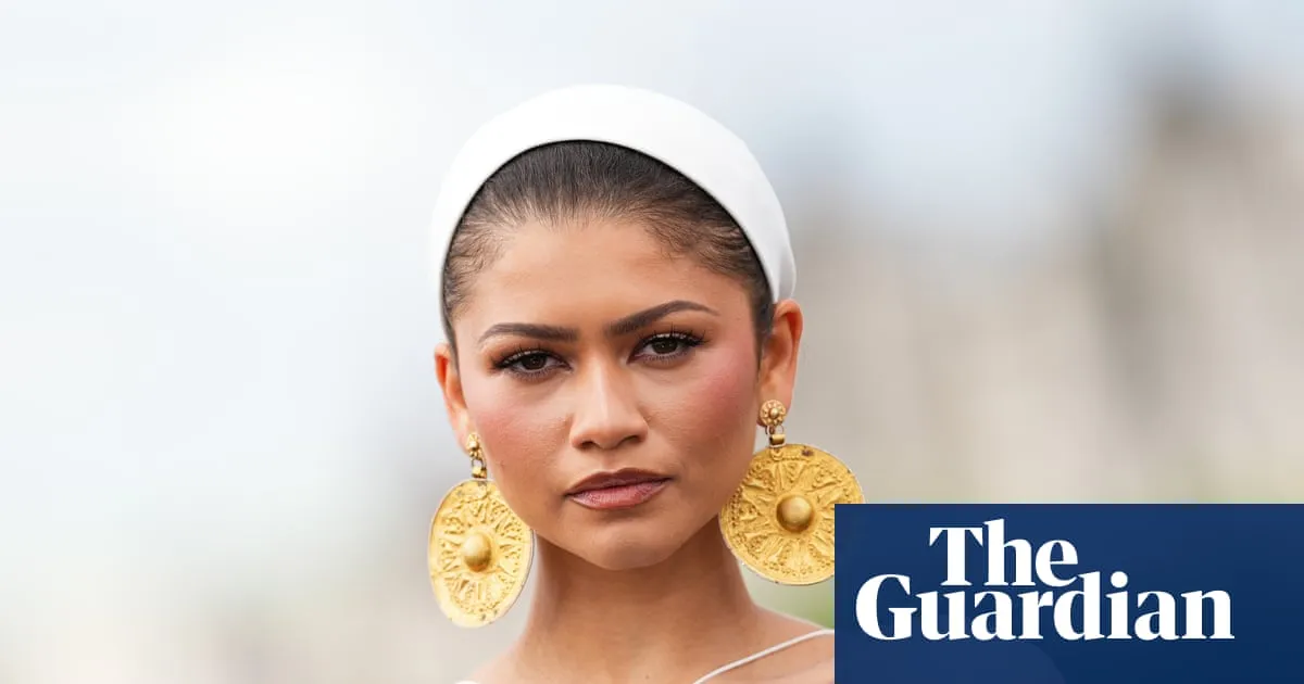 Zendaya faces backlash for wearing ancient Iranian jewellery at Odyssey event
