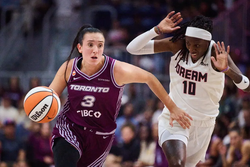Mabrey and Howard lead a loaded WNBA All-Star 3-point contest in Chicago
