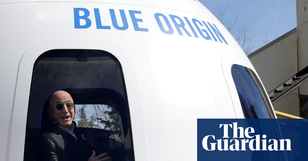 Bezos’s Blue Origin announces plans to deploy thousands of satellites in 2027