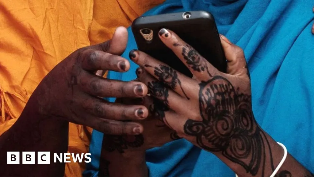 Why WhatsApp usernames could upset Somalia's anti-terror fight
