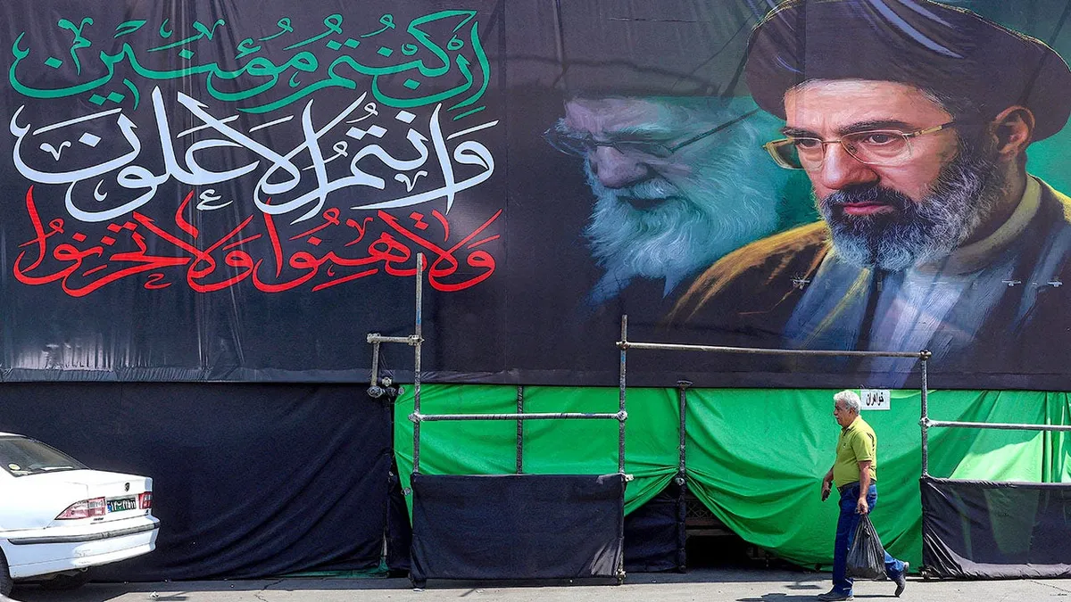Iran regime change talk resurfaces as Trump says Tehran 'wants to meet' amid US strikes