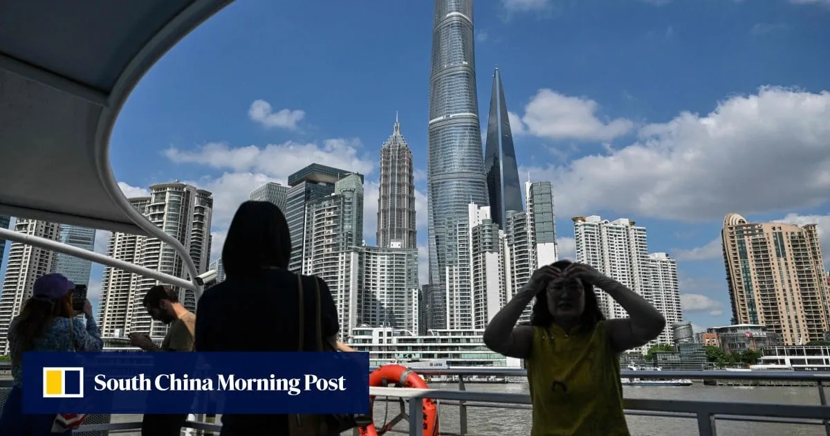 Chinese investors rush into private funds, pouring US$1.2 trillion into securities