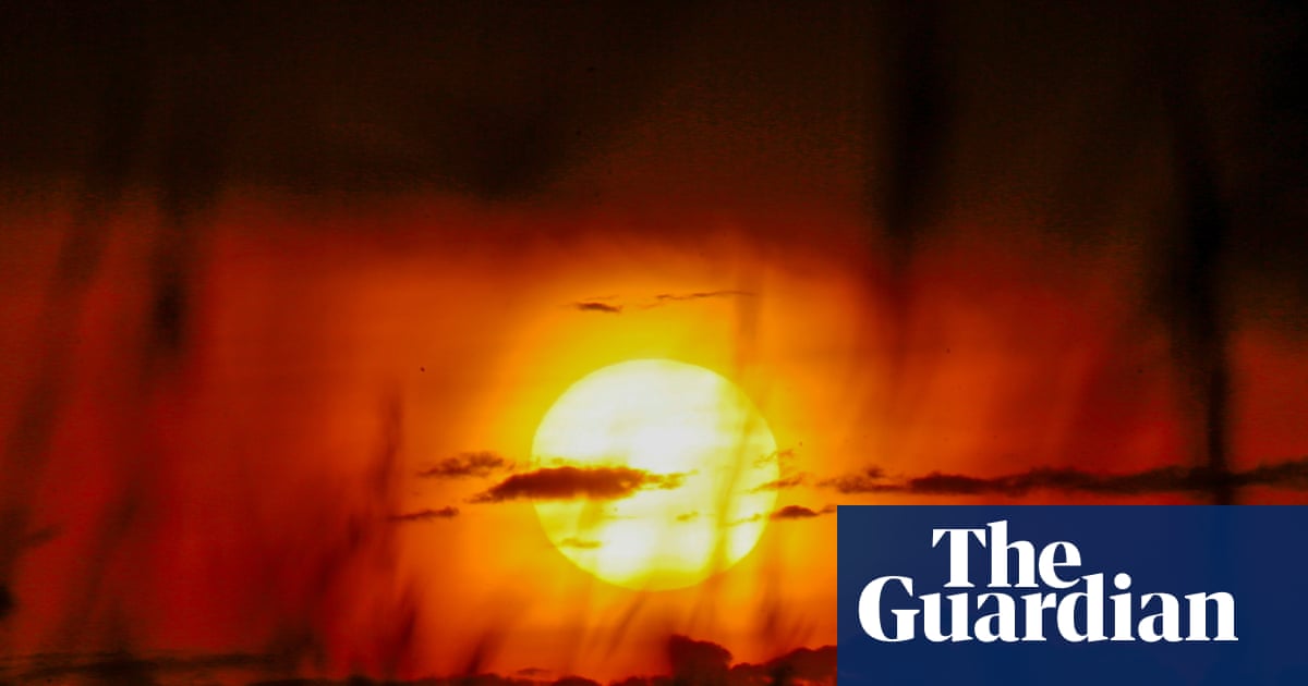 Heatwave and fire warnings as parts of Victoria expected to approach ‘all-time maximum record’ temperatures