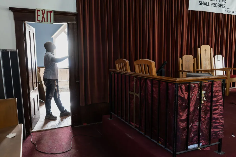 Haitians, Hondurans, Salvadorans cope with protected status decision