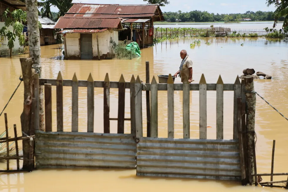 At least 50 people killed and 700,000 displaced by India floods after monsoon rains