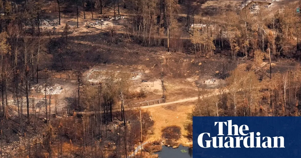 Weather tracker: More than 900 wildfires rage across Canada
