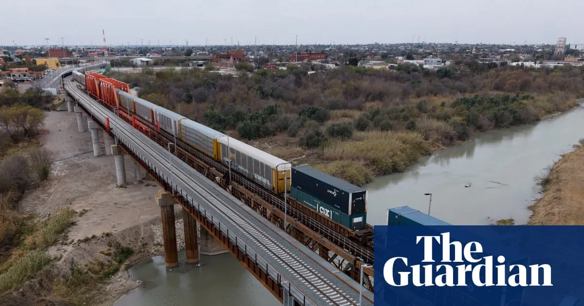 11 people indicted over deaths of six people in cargo container in Texas
