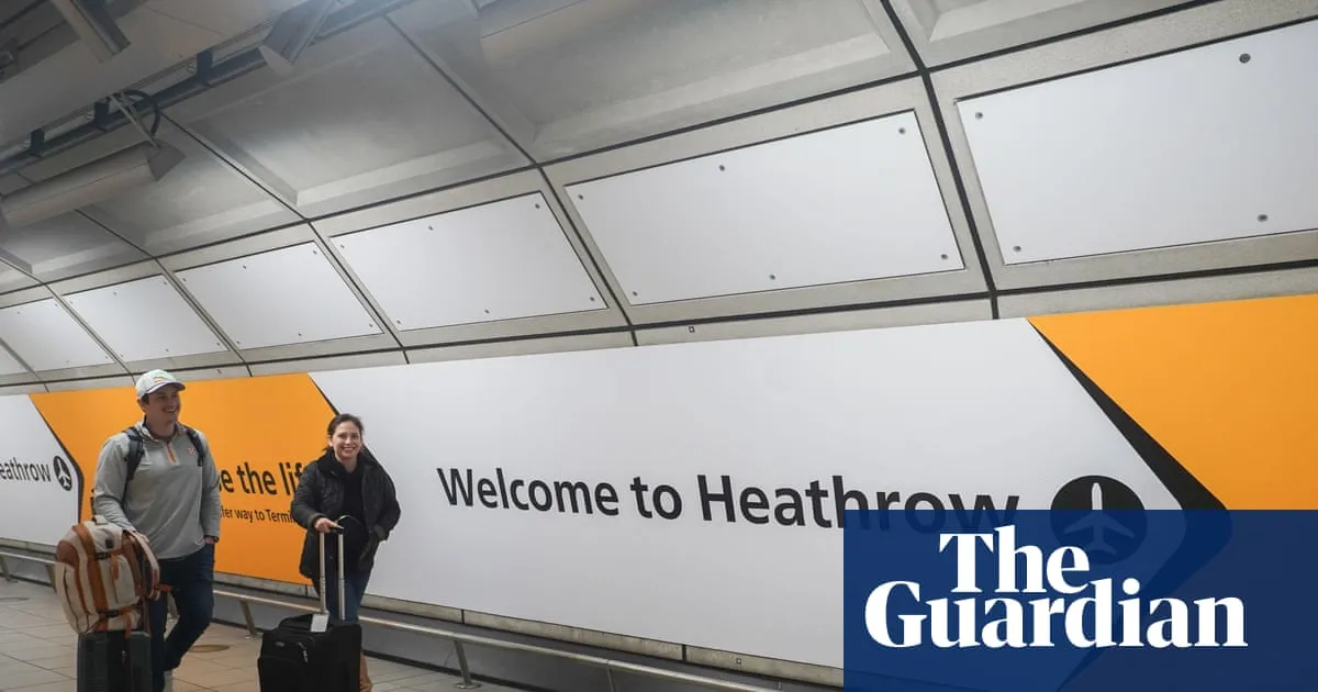 Heathrow expansion would take thousands of jobs from other UK regions, report finds