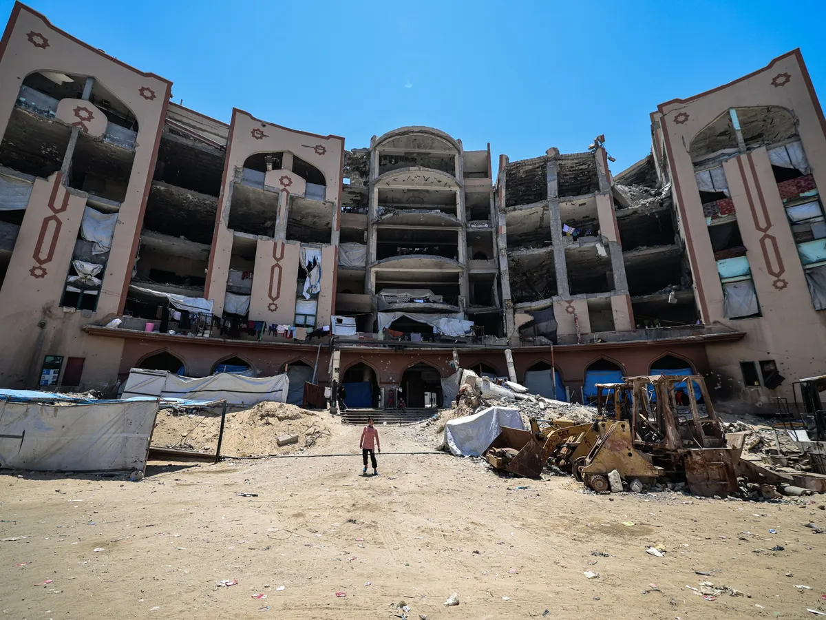 Students and staff work to bring Islamic University of Gaza back to life