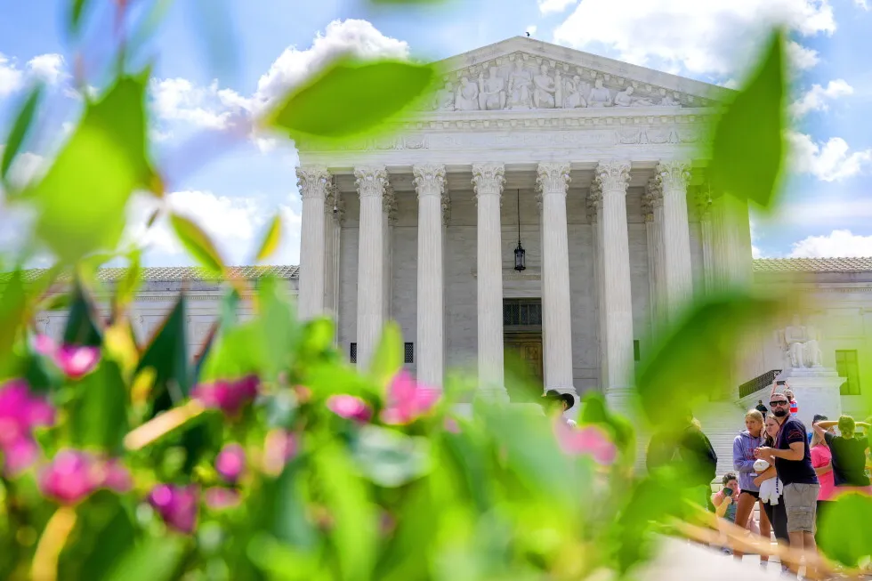 Trump administration urges Supreme Court to allow order targeting mail-in voting before midterms