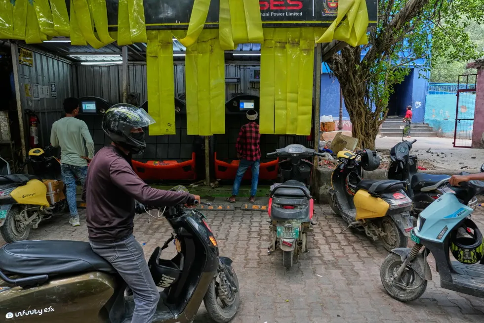 India’s capital part of aggressive electric vehicle targets in bid to curb air pollution